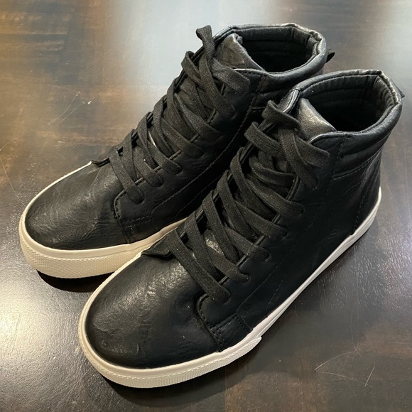 Old Navy Other - High Top Boys Sneakers Size 3